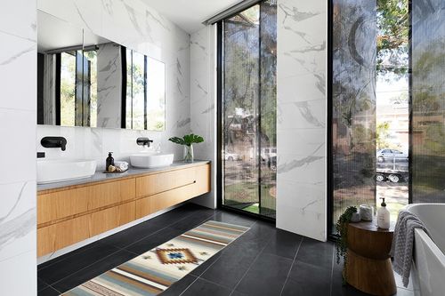 2.5'x7' | Washable Modern Runner Rugs | Living Room & Kitchen Rugs | Interior ... in Modern Black Tiled bathroom