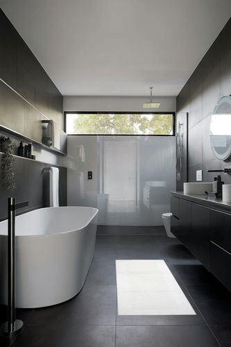 Hotel Style White Egyptian Cotton 24 inch x 60 inch Bath Runner in Black Modern Bathroom