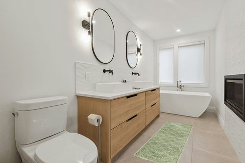 Unique Loom Trellis Shag Collection Plush Geometric Modern Moroccan Lattice Green Runner Rug in Scandinavian Neutral bathroom