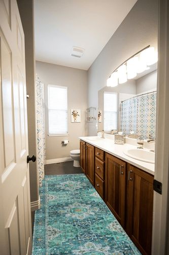 Moynesa Ultra-Thin Washable Vintage Runner Rug - 2'6"x8 Boho Hallway Kitchen Runner Oriental Medallion Bedside Mat Non-Slip Non-Shedding Indoor Throw Carpet for Laundry Entrance, Teal/Mutil in Wooden and Grey Bathroom