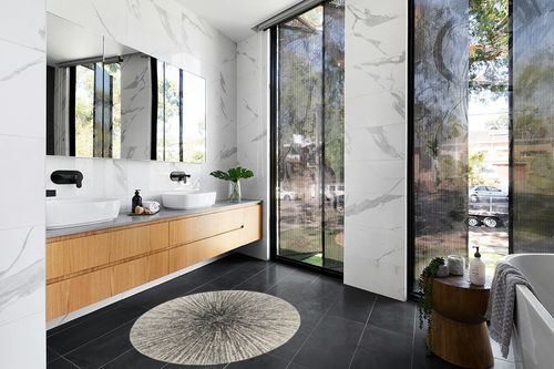 Abstract Black/Ivory Area Rug Wrought Studio Rug Size Round 4' in Modern Black Tiled bathroom