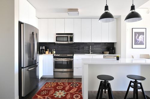Maples Rugs Reggie Floral Kitchen Rugs Non Skid Accent Area Carpet [Made in USA], 2'6 x 3'10, Merlot in White and Black Modern Kitchen
