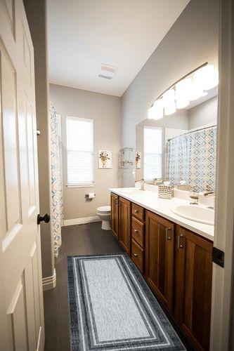Beeiva Border Laundry Room Rug, 2x5 Black Kitchen Rugs and Mats Non Skid Washable, Modern Small Bedside Rug Machine Washable Runner Rug for Entryway Bedroom Kitchen in Wooden and Grey Bathroom