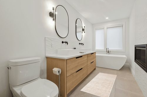 Cream Contemporary Non Slip Living Room Runner in Scandinavian Neutral bathroom