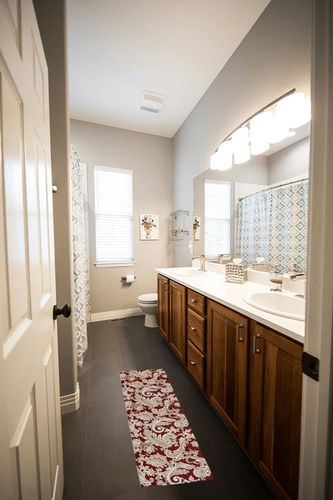 Hallway Runner Rug,Bohemian Paisley Flowers Geometric Floral Print Vintage Burgundy Red Non Slip Water Absorbent Rug Indoor Entrance Floor Mat Runner for Home Garage Kitchen Laundry 15.7x47.2in in Wooden and Grey Bathroom