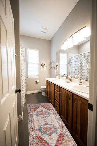 Comeet Washable Runner Rug - 2x6 Hallway Runner Rug, Non-Slip Kitchen Bathroom Runner Rugs, Long Vintage Area Rug for Entryway Laundry Bedroom Orange/Blue in Wooden and Grey Bathroom