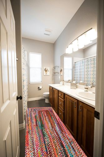 Multi Farmhouse Braided Kitchen, Bedroom, Living Room, Hallway, Dining Room Area Rug in Wooden and Grey Bathroom