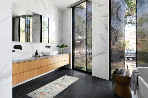 Loloi II Margot Collection MAT-06 Denim/Multi 2'-0" x 5'-0" Accent Rug feat. CloudPile in Modern Black Tiled bathroom