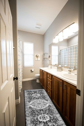 Comeet Washable Runner Rug - 2x6 Hallway Runner Rug, Non-Slip Kitchen Bathroom Runner Rugs, Long Vintage Area Rug for Entryway Laundry Bedroom Black/White in Wooden and Grey Bathroom