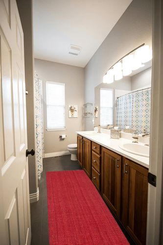 SAFAVIEH Natural Fiber Collection Runner Rug - 2'3" x 7', Red, Handmade Farmhouse Jute, Ideal for High Traffic Areas in Living Room, Bedroom (NF730D) in Wooden and Grey Bathroom