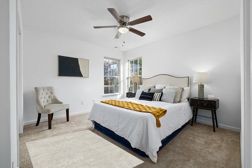 4'x6' | Machine Washable Area Rug | Kid & Pet Friendly | Indoor Rug | Serenata ... in White and Yellow Modern Bedroom