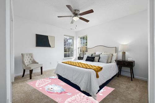 Pink Christmas Area Rug 5 x 8, Washable Bedroom Rug Non-Slip Kitchen Rugs Non Shedding Floor Cover Mat Runner Rug for Living Room Dining Room Outdoor Carpet Snowflake Xmas Tree Santa Claus in White and Yellow Modern Bedroom
