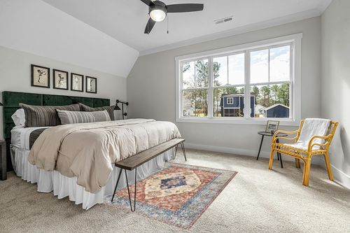 Valenrug Area Rug 5x7 - Stain Resistant Lightweight Washable Rug, Anti-Skid Rugs for Living Room, Vintage Tribal Area Rug(Multi, 5'x7') in Grey Traditional Bedroom with King Bed