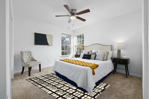Loloi Chris Loves Julia Polly 5'-0" x 7'-6" Area Rug in Black/Ivory - Large Neutral Area Rug, Unique Patterned Rug for Living Room, Bedroom, Dining Area, Home Office in White and Yellow Modern Bedroom