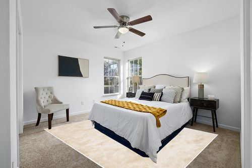 8' x 10' Ivory fluffy rug in White and Yellow Modern Bedroom