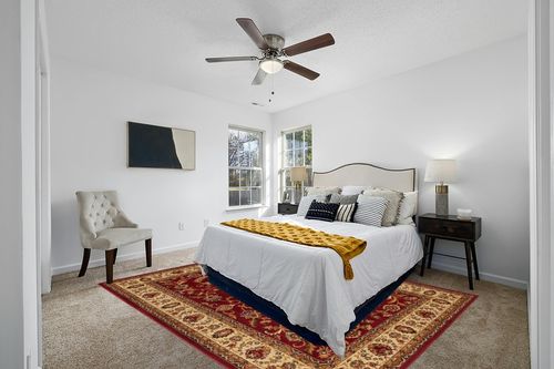 Home Dynamix Royalty Elati Traditional Area Rug 7'8"x10'4", Oriental Red/Ivory in White and Yellow Modern Bedroom