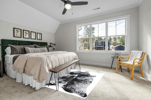 Sunshine Cowhides Genuine Salt and Pepper Black and White Longhorn Cowhide Rug - Luxurious Cow Rug for Bedroom, Living Room, and Home Decor Enthusiasts - Stylish Masterpiece - 6x7ft (180x210cm) in Grey Traditional Bedroom with King Bed