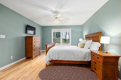 Ambient Rugs Indoor - Outdoor Carpet Custom Size Area Rugs - Rust 4' x 6' Oval in Teal and Orange Wood Bedroom