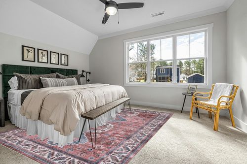 ROYHOME 9x12 Large Area Rug Bedroom Rug Oriental Indoor Rug Boho Vintage Tribal Area Rugs Washable Non Slip Area Rug Distressed Carpet for Bedroom Kitchen Home Office, Pink 9' x 12' in Grey Traditional Bedroom with King Bed