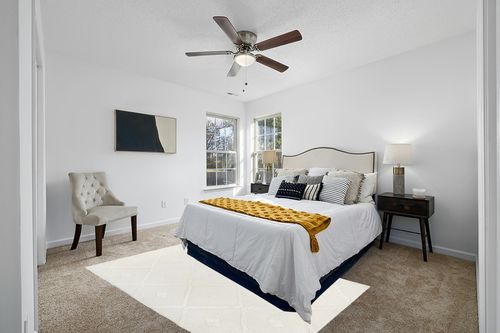 Antep Rugs Palafito 5x7 Geometric Shag Diamond High-Low Pile Textured Indoor Area Rug (White, 5'3" x 7'6") in White and Yellow Modern Bedroom