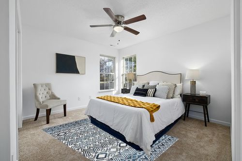Atkisson Geometric Machine Washable Performance Light Aqua/Blue Rug Ivy Bronx Rug ... in White and Yellow Modern Bedroom