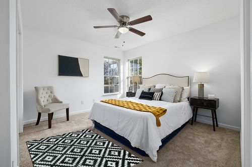 Lahome Area Rug 4x6 Rug Washable Rugs for Living Room Black and White Rugs for Bedroom, Moroccan Boho Trellis Non Slip Low Pile Stain Resistant Indoor Printed Floor Carpet for Kitchen Entryway in White and Yellow Modern Bedroom