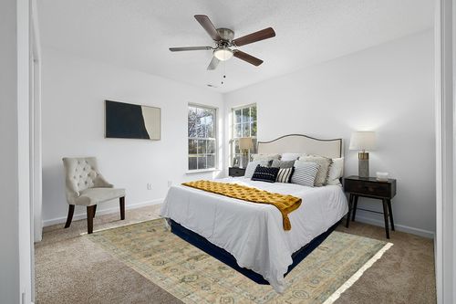 EORC Buy Hand Knotted Wool Brown Classic Oriental Oushak Rug Online in White and Yellow Modern Bedroom