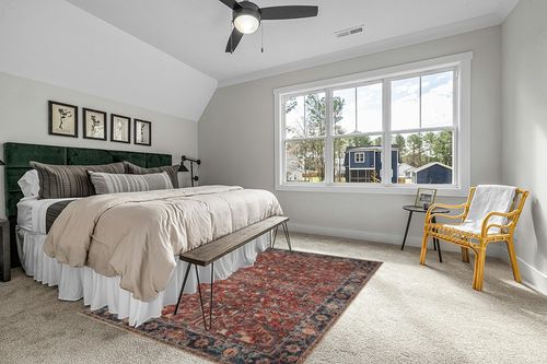 Valenrug Washable Rug 6x9 - Ultra-Thin Antique Collection Area Rug, Stain Resistant Rugs for Living Room Bedroom, Distressed Vintage Rug(Red, 6'x9') in Grey Traditional Bedroom with King Bed