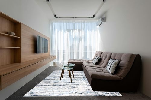SAFAVIEH Amelia Collection Area Rug - 8' x 10', Grey & Navy, Modern Abstract Design, Non-Shedding & Easy Care, Ideal for High Traffic Areas in Living Room, Bedroom (ALA768B) in Grey Living Room with Brown Couch