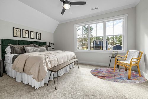 SAFAVIEH Barbados Collection Area Rug - 6'6" Round, Grey Purple & Blue Gold, Boho Geometric Design, Indoor/Outdoor & Washable, Ideal for Patio, Backyard, Mudroom (BAR547F-7R) in Grey Traditional Bedroom with King Bed