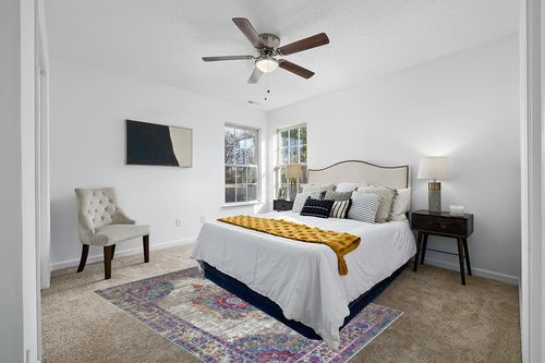 Leick Home 596114 Oryn Vintage Multicolor Medallion Boho Chic Living Room Bedroom Area Rug Rectangle 5'3" x 7'7" in White and Yellow Modern Bedroom