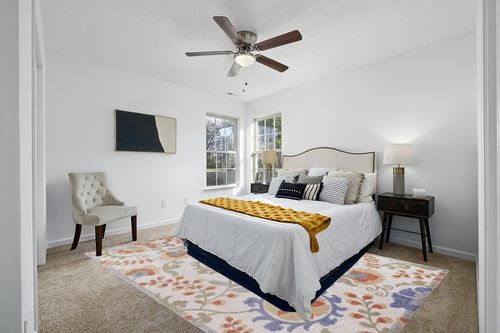Nourison Aloha Indoor/Outdoor Ivory Blue 7'10" x 10'6" Area Rug, Easy Cleaning, Non Shedding, Bed Room, Living Room, Dining Room, Backyard, Deck, Patio (8x11) in White and Yellow Modern Bedroom