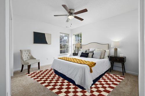 Balta Rugs Oslo Checkered Shag Rug, Red, 8' x 10' in White and Yellow Modern Bedroom
