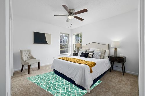 Lahome Washable 5x7 Living Room Rug, Green Large Rug for Bedroom Geometric Mat with Trellis, Soft Modern Non Slip Low Pile Accent Carpet for Home Office Nursery in White and Yellow Modern Bedroom
