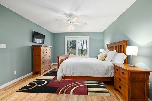 GLORY RUGS Area Rug Modern 8x10 Dark Red Soft Hand Carved Contemporary Floor Carpet with Premium Fluffy Texture for Indoor Living Dining Room and Bedroom Area in Teal and Orange Wood Bedroom