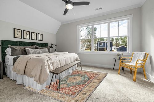 Valenrug 6x9 Area Rugs - Stain Resistant Lightweight Washable Rug, Anti-Skid Rugs for Living Room, Vintage Tribal Area Rug(Orange/Red, 6'x9') in Grey Traditional Bedroom with King Bed