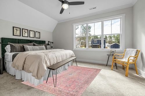 GLN Rugs Stain Resistant Machine Washable Area Rug - Vintage Boho Distressed Aesthetic - Non-Slip Backing - Indoor Floor Home Decor for Bedroom Kitchen Living & Dining Room (6' x 9') in Grey Traditional Bedroom with King Bed