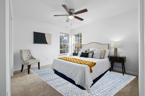 SAFAVIEH Micro-Loop Collection Area Rug - 9' x 12', Blue & Ivory, Handmade Moroccan Boho Tribal Wool, Ideal for High Traffic Areas in Living Room, Bedroom (MLP502M) in White and Yellow Modern Bedroom