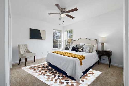 Cowhide Brown Patchwork Home Decorative Area Rug & Carpet Hand Made Cow Leather Hair (6'x9') in White and Yellow Modern Bedroom