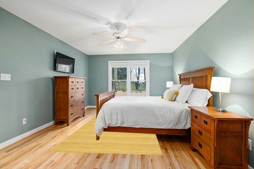 Nourison Interweave Abstract Yellow 6' x 9' Area-Rug, Easy-Cleaning, Non Shedding, Bed Room, Living Room, Dining Room, Kitchen (6x9) in Teal and Orange Wood Bedroom