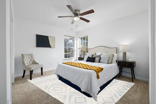 SAFAVIEH Adirondack Collection Area Rug - 8' x 10', Ivory & Light Blue, Modern Diamond Distressed Design, Non-Shedding & Easy Care, Ideal for High Traffic Areas in Living Room, Bedroom (ADR131T) in White and Yellow Modern Bedroom