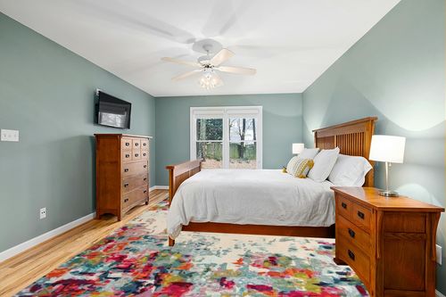 Unique Loom Chromatic Collection Modern Colorful & Vibrant Abstract Area Rug for Any Home Décor 10' 0 x 14' 0 Rectangular, Multi/Beige in Teal and Orange Wood Bedroom