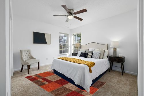Unique Loom Autumn Collection Modern Contemporary Casual Abstract Area Rug, 5' 3" x 8', Multi/Dark Brown in White and Yellow Modern Bedroom