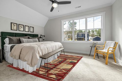 GlowSol Area Rug 8x10 Bohemian Area Rug for Living Room Bedroom Thick Durable Stain-Resistant Rug Low Pile Dining Office Mat Non-Shedding Carpet for Bedroom Nursery Basement Decor in Grey Traditional Bedroom with King Bed