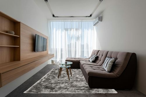 SAFAVIEH Ocean Shag Collection Area Rug - 8' x 10', Silver, Handmade Solid, 2.4-inch Thick Ideal for High Traffic Areas in Living Room, Bedroom (OCG101G) in Grey Living Room with Brown Couch