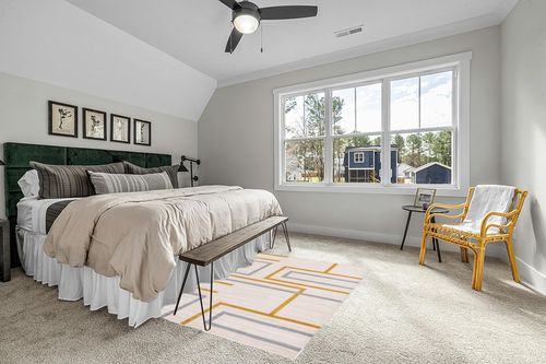 Well Woven Good Vibes Fiona Gold Modern Geometric Lines 5'3" x 7'3" 3D Texture Area Rug, 5 ft 3 in x 7 ft 3 in Grey Traditional Bedroom with King Bed
