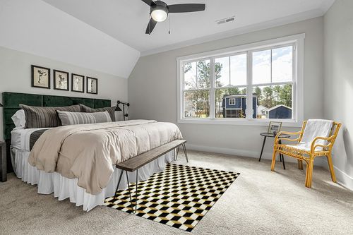 Black and White Checkered Area Rugs,5x7ft, Modern Geometric Rug, 3D Printing Three-Dimensional Grid Black and White Yellow Carpet, Perfect for The Bedroom, Living Room, Home Office, Kid's Room in Grey Traditional Bedroom with King Bed