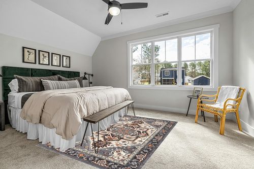 HOMFINE Ultra-Soft Washable Area Rug - 6x9 Non-Slip Vintage Low Pile Carpet Medallion Rugs for Living Room Bedroom Dining Room Office, Black in Grey Traditional Bedroom with King Bed