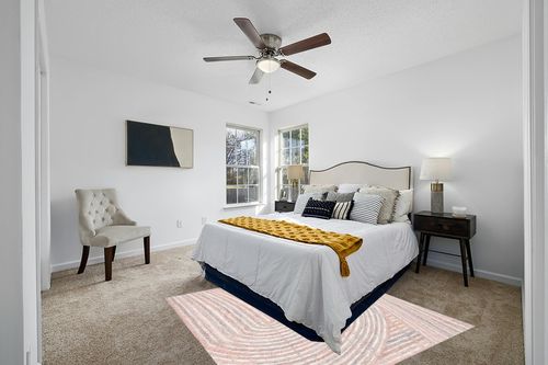 Stalnaker Abstract Hand Tufted Rust Area Rug George Oliver Rug Size: Square 6' in White and Yellow Modern Bedroom