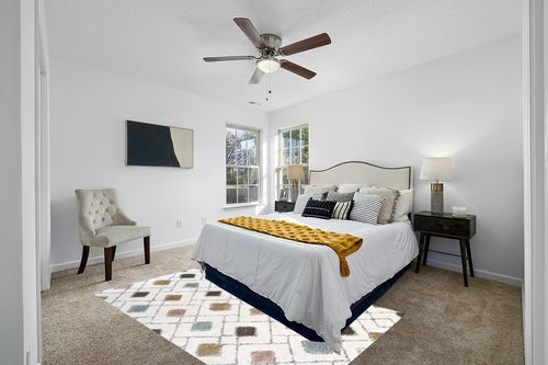 Elle Geometric Machine Made Power Loom Polypropylene Area Rug in Cream/Gold/Brown ... in White and Yellow Modern Bedroom